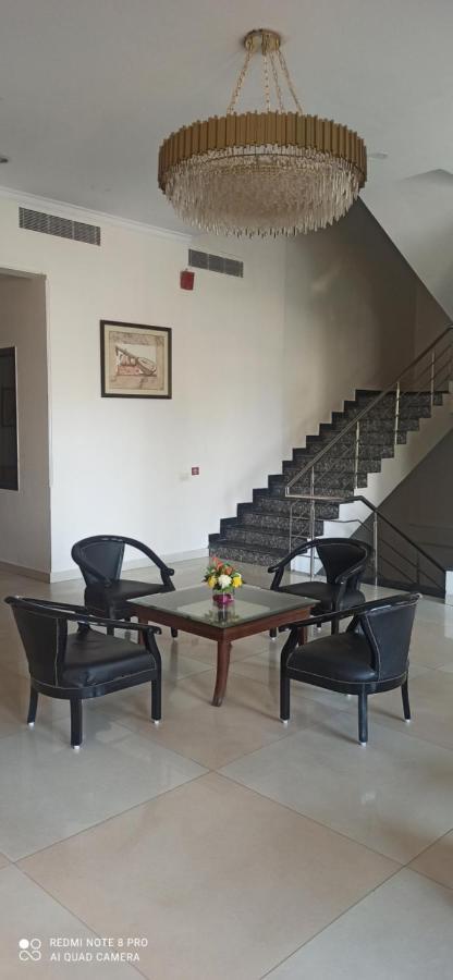 Hotel Chaupal By Casa Bella Gurgaon Eksteriør bilde