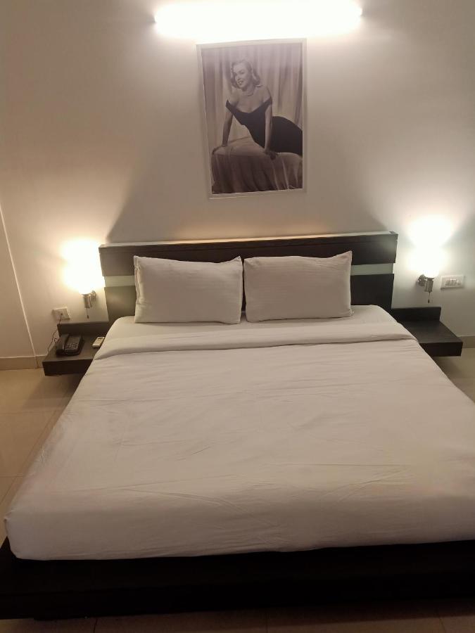 Hotel Chaupal By Casa Bella Gurgaon Eksteriør bilde
