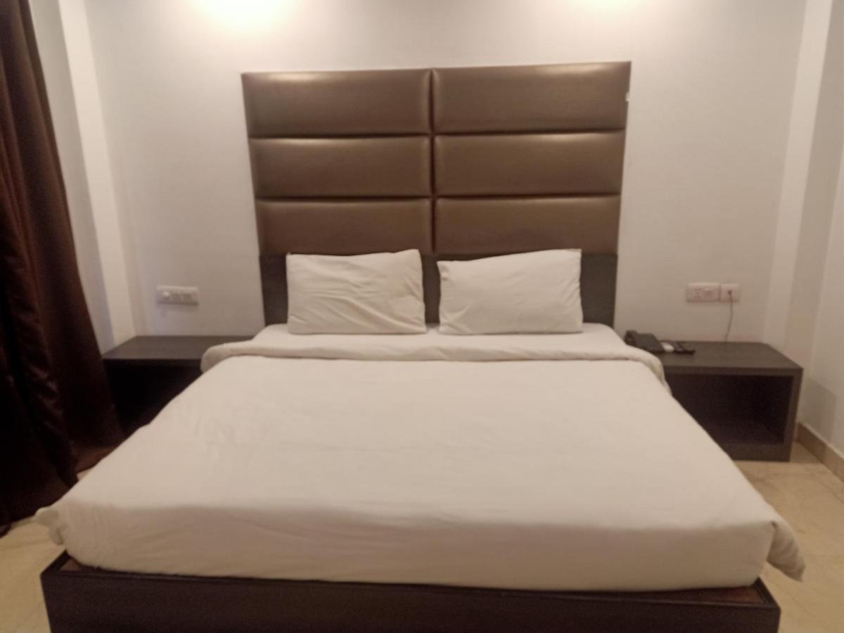 Hotel Chaupal By Casa Bella Gurgaon Eksteriør bilde