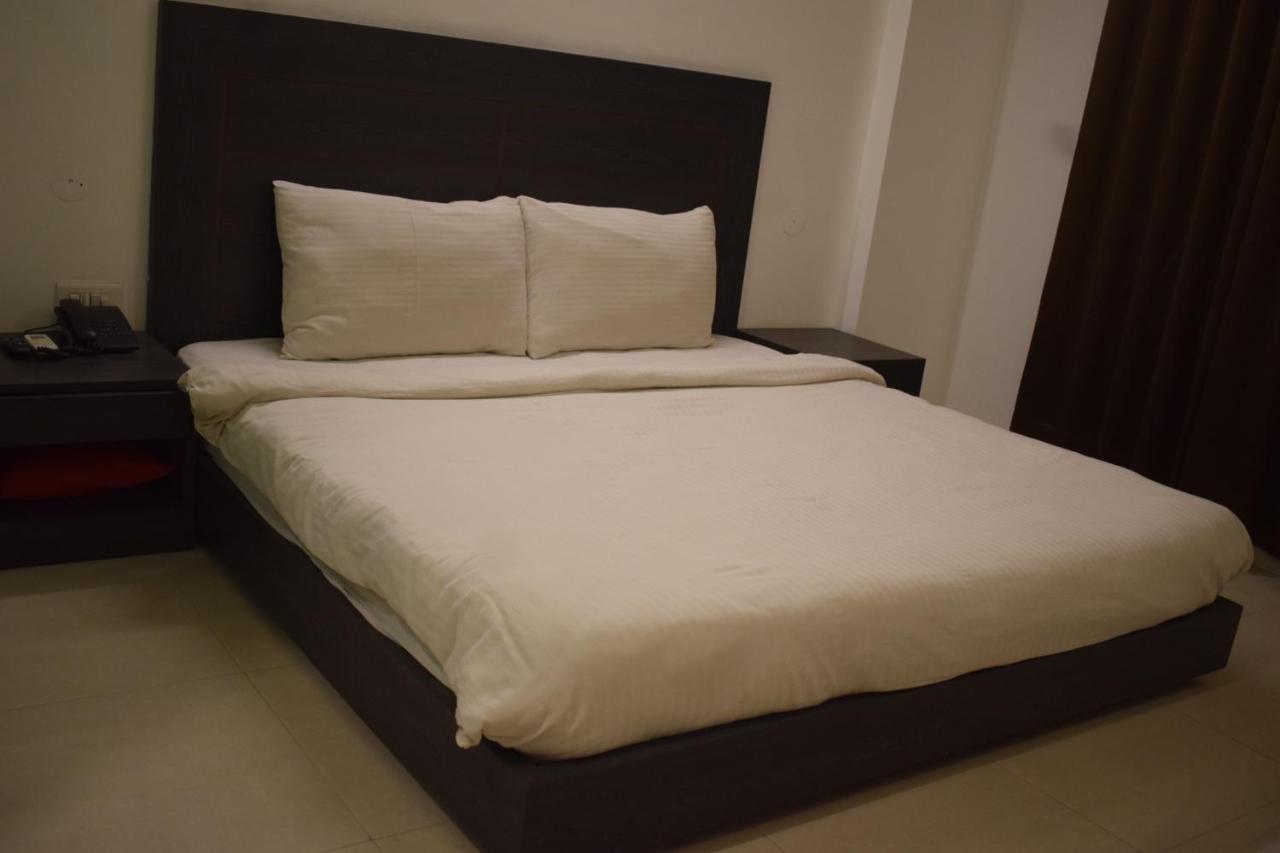 Hotel Chaupal By Casa Bella Gurgaon Eksteriør bilde